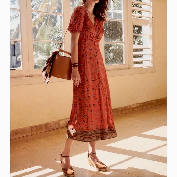 Sezane Dresses & Skirts - Sezane Sollie silk midi dress in terracotta color in size 42